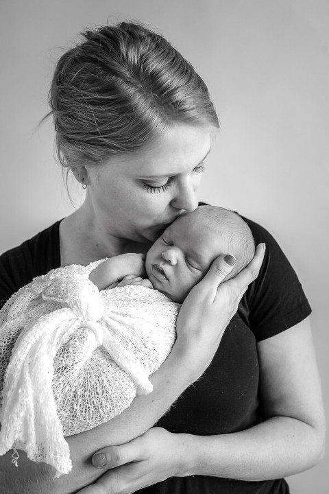 Newborn photographer Ajax